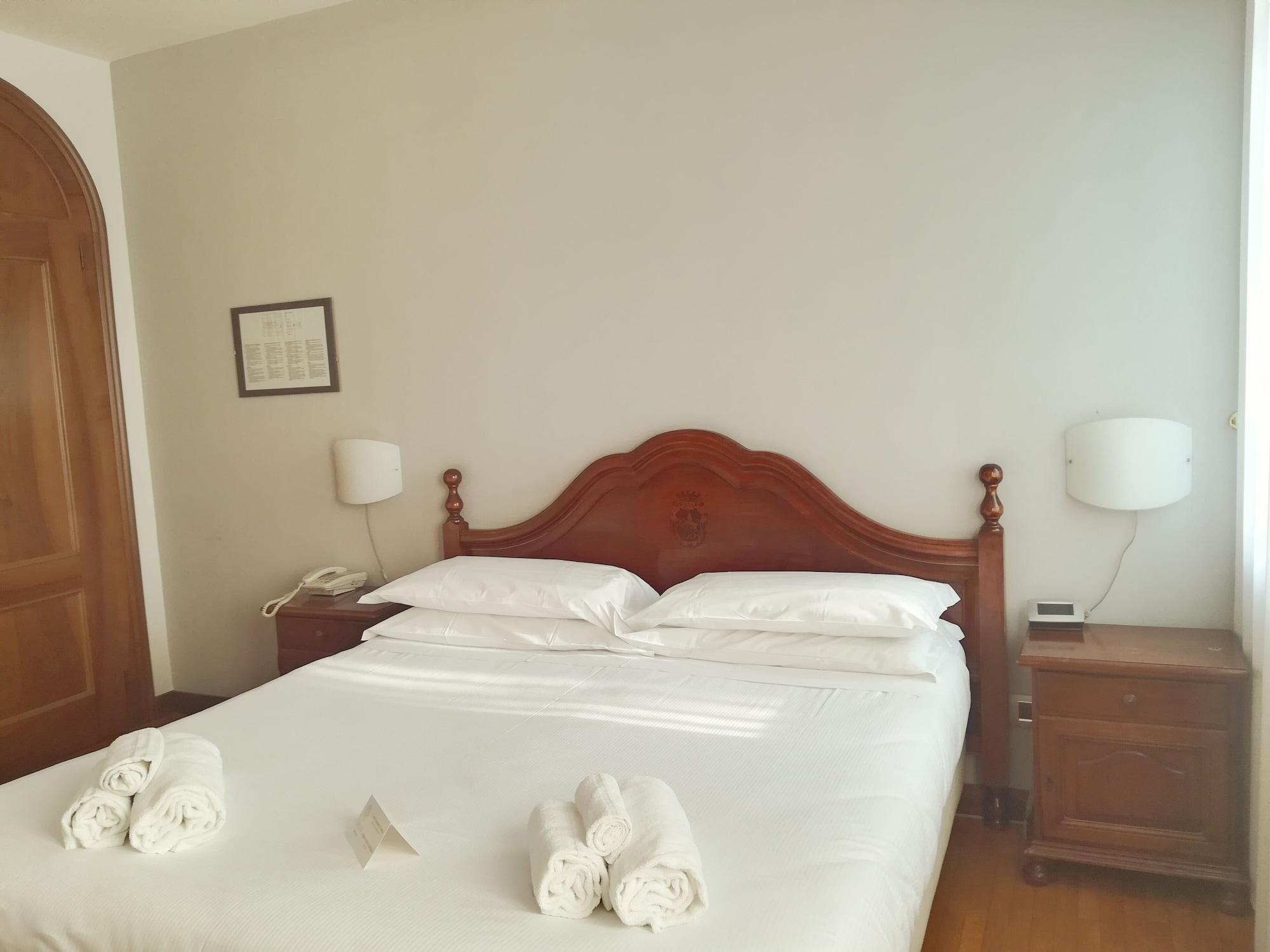 Hotel Scala Treviso Luaran gambar