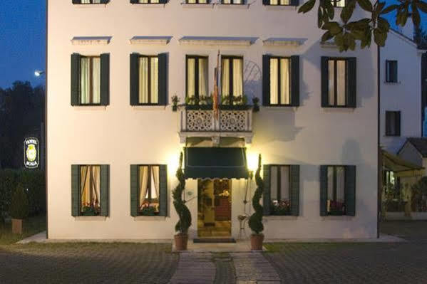 Hotel Scala Treviso Luaran gambar