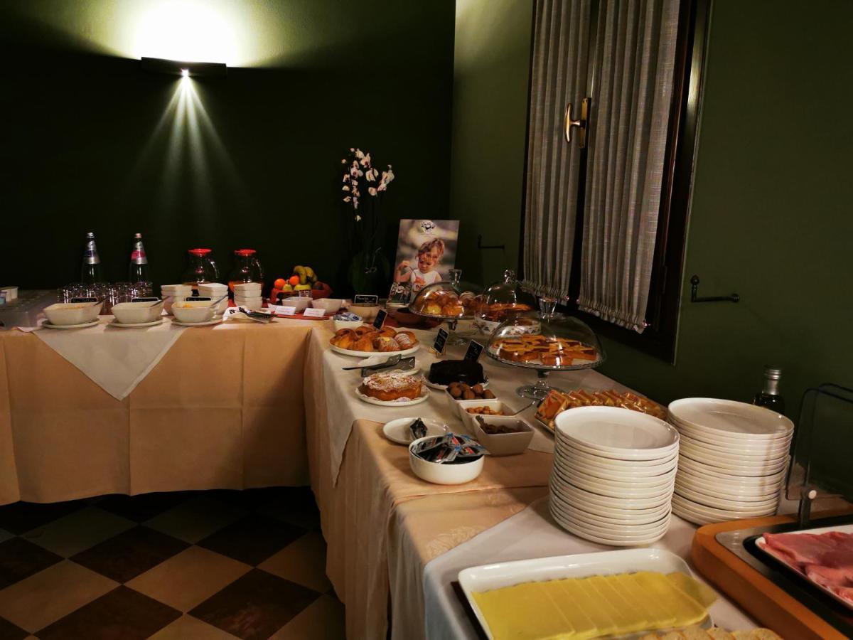 Hotel Scala Treviso Luaran gambar