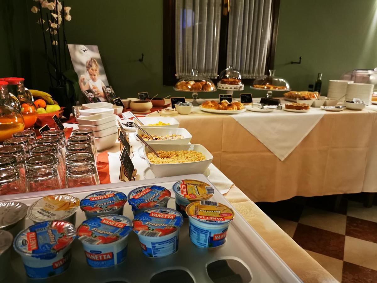 Hotel Scala Treviso Luaran gambar
